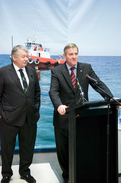 Ian Macfarlane and Alan Burns.